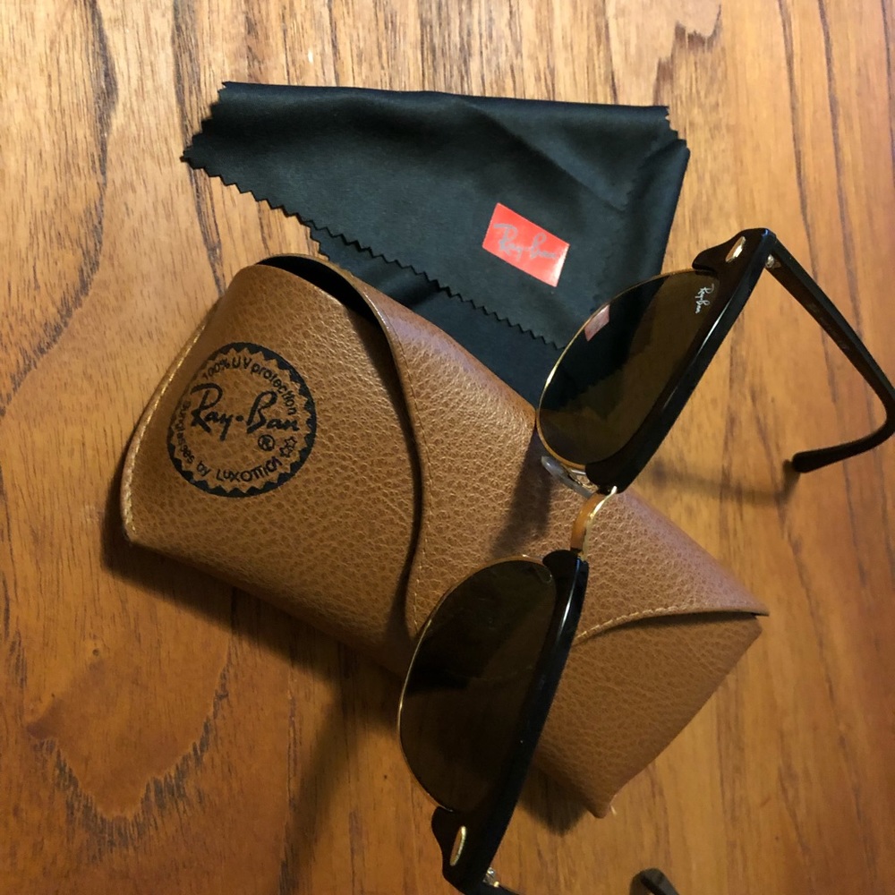 Ray-Ban Clubmaster Classic Sunglasses